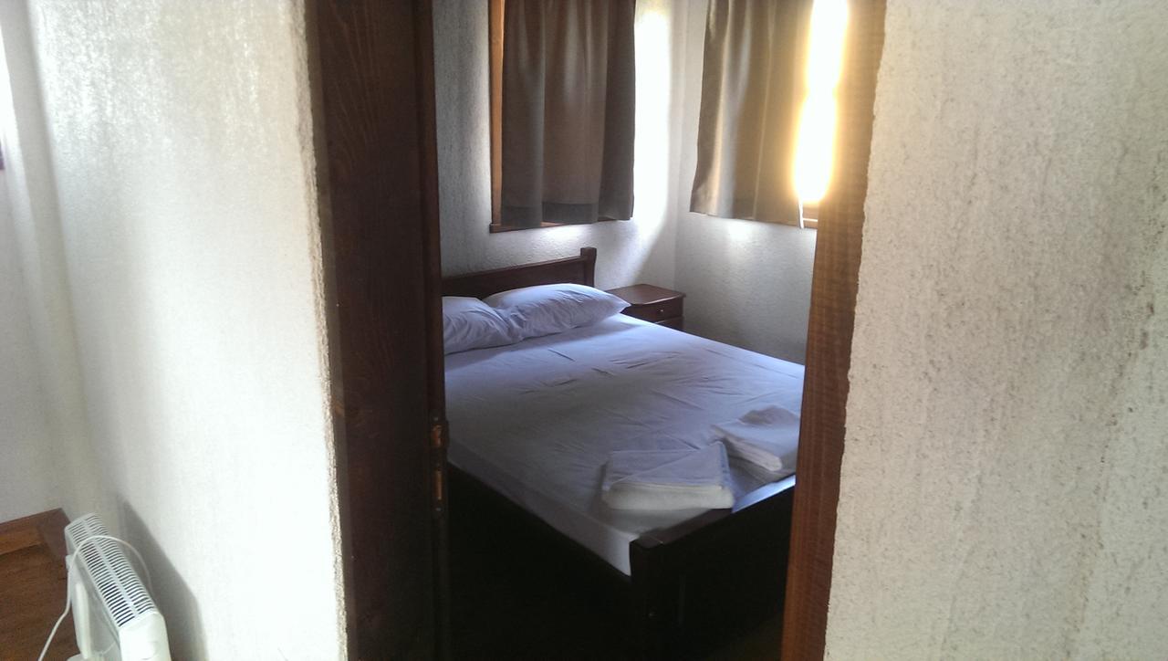 Ethnocomplex Krivini Hotel Bagian luar foto